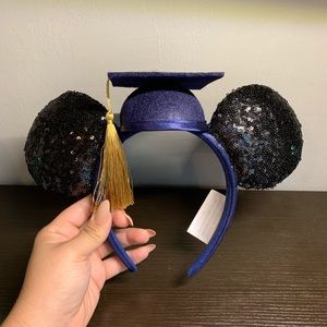 2019 Graduation Cap WDW Ears